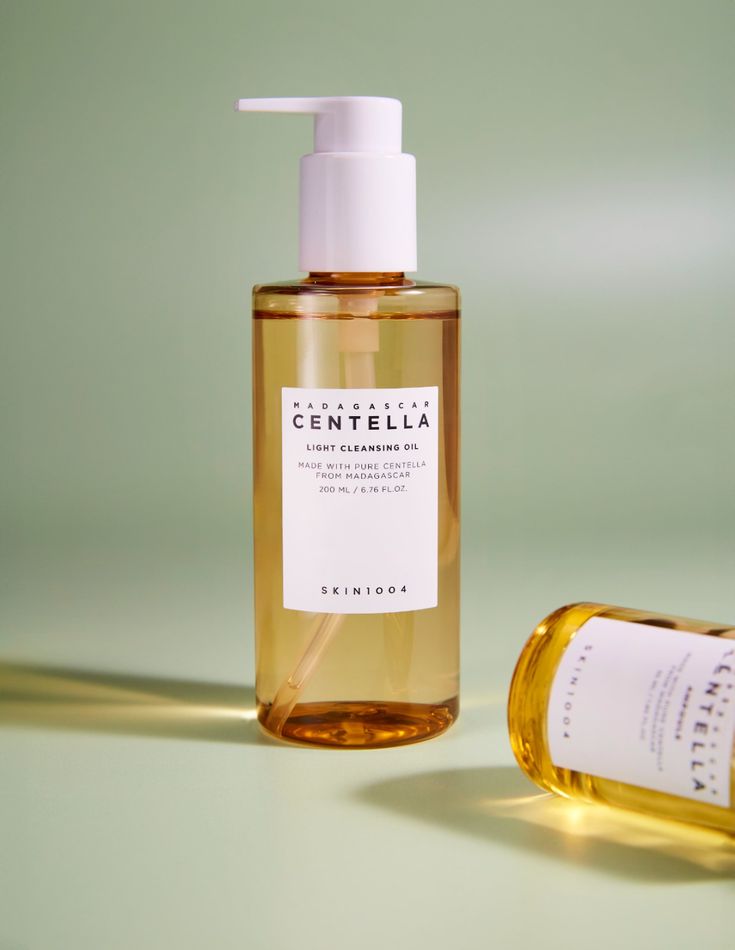 Centella Light Cleansing Oil (Original)